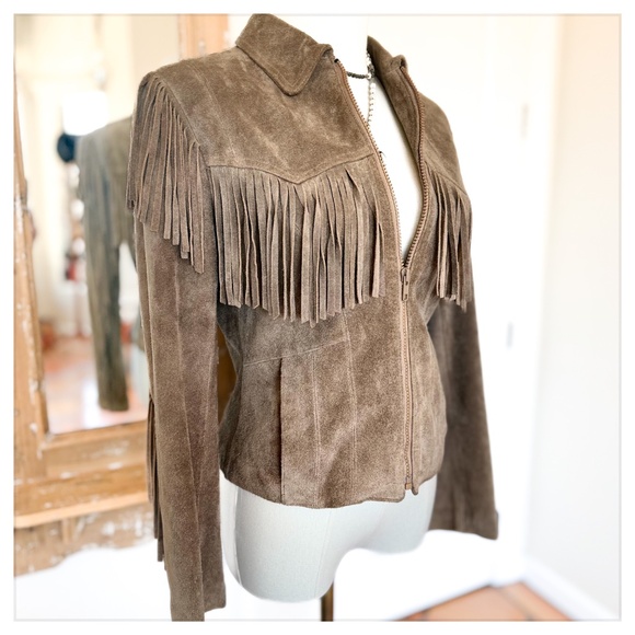 Wilson's 80s Tan Suede Fringed Cropped Jacket - Picture 3 of 10